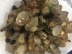 -钱大妈海鲜饭店(保利林语店)