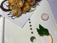-姜君·千岛湖鱼头馆(浦东大道店)