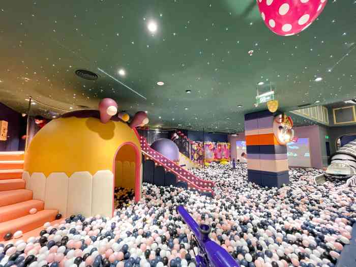 印象人流量较小氛围温馨服务热情有安全陪护几乎所有的