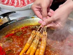 -茅草房·河畔园林火锅