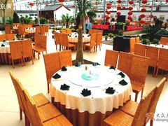 大厅-龙凤山庄(永定镇店)