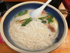 -大鼓米线(浦东长泰店)