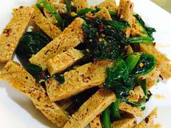 -马尔龙新疆饭店·清真(瑞景店)