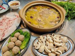 -楠波炭炉鸡煲馆(桥北店)