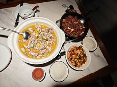 -湘西小馆(滨河路店)