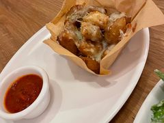 -城市大道红炉披萨烘焙坊