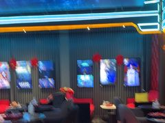 -屋有岛沉浸游戏旗舰店(中山公园店)