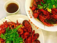 -鲁小三·大骨自助(金山总店)