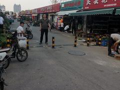 -恒达综合农贸市场(黄山路店)