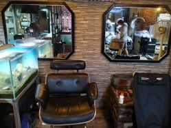 -青木造型HAIR·あおき髪を刈る潮人店