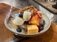 时令水果沙拉配自制果酱酸奶-G+KITCHEN(龙湖狮山天街店)