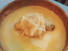 -鲜入围煮花胶鸡海鲜火锅