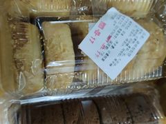 -苹果花园(龙漕路店)