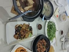 -新峰肉骨茶(总店)