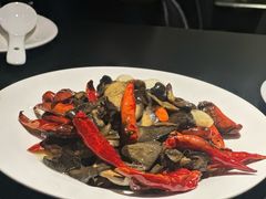 见手青又嫩又鲜-南蛮子(进贤路店)