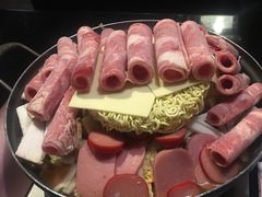 -炙韩料理·部队锅专门店