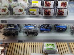 面包甜点陈列柜-盒马鲜生(首义店)