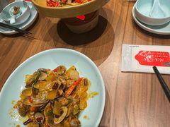 -川流不息·地道川菜·小龙虾(新松江路店)