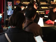 -Salon de The de Joel Robuchon(外滩18号店)