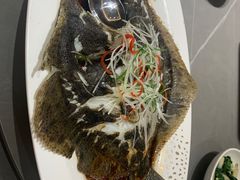 清蒸多宝鱼-神洲四海大酒楼(王府井澳门中心店)