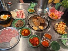 -欧巴炭烤肉오빠숯불구이(南京东路店)