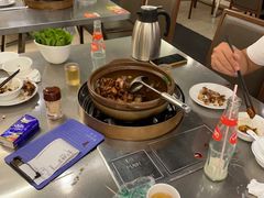 -胡须佬鸡煲四季火锅店(石厦西村直营店)