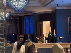 -龙虾酒吧扒房(宁波香格里拉店)
