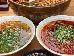 -馋虫重庆火锅(玉林南街店)