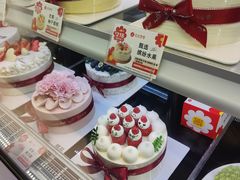 -花花卷卷·鲜食蛋糕(静安久光百货店)