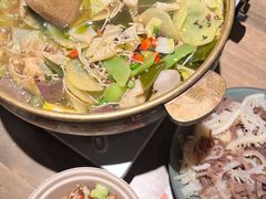 -毛肚向右·川渝毛肚王(经开永旺店)