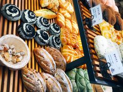-焙丽拾光(麦凯乐直营店)