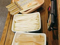 -井格重庆火锅(西直门凯德Mall店)