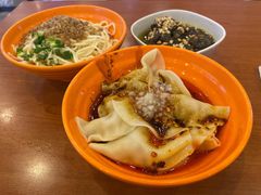 -龙抄手(春熙路总店)