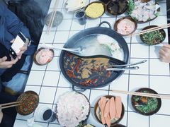 -重庆故事姊妹老火锅(财经学院店)