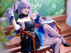 -米游妙妙屋cosplay换装自拍摄影体验馆