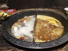 椒王特色鸳鸯锅-菌自在·云南野生菌火锅(长安万达店)