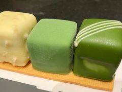 春·茶三现蛋糕-星巴克臻选(绍兴世茂店)