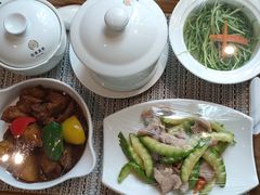 -臻儿屿月子会所(茶山店)