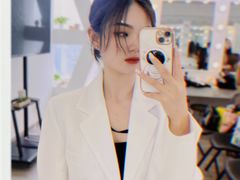 -金夫人化妆摄影职业培训学校