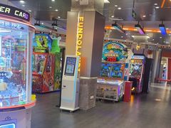 -反斗乐园π(龙华天虹店)