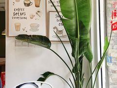 -红小姐咖啡馆(西津渡店)