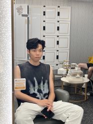 -即型男士理发工作室