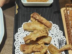 -东口码头·烧鸽子·鱼头泡饼·地方菜(金鹰悦城店)