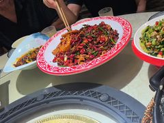 -牟记江湖重庆地标特色菜鱼蛋海鲜羊蝎子(巴南区黑金冠十多年好店)