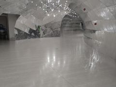 -涨巢·潮玩水疗局