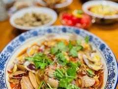 -琥珀老六龙虾(四里河店)
