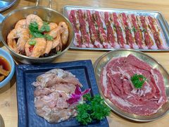 -汉城烤肉·黑金冠(华山路店)