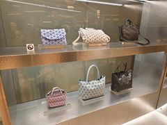 -三宅一生 (阪急梅田本店)