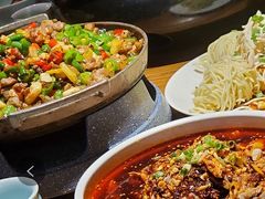 -九锅一堂酸菜鱼(新南凯德直营店)