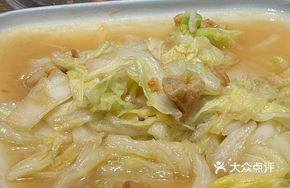 Pork Lard Crumbs Stir-fried with Chinese Cabbage